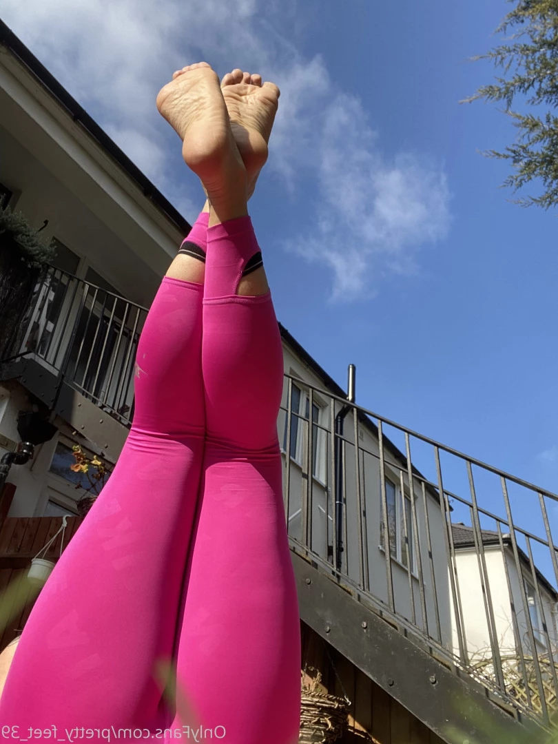 Goddess Vanessa [ pretty_feet_39 ] Onlyfans leaked photo 7181359 on Hotleaks.tv