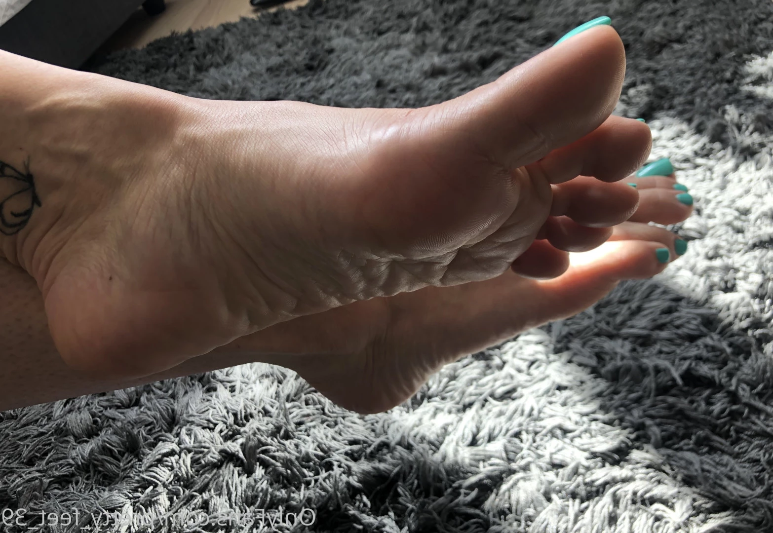 Goddess Vanessa [ pretty_feet_39 ] Onlyfans leaked photo 7182592 on Hotleaks.tv