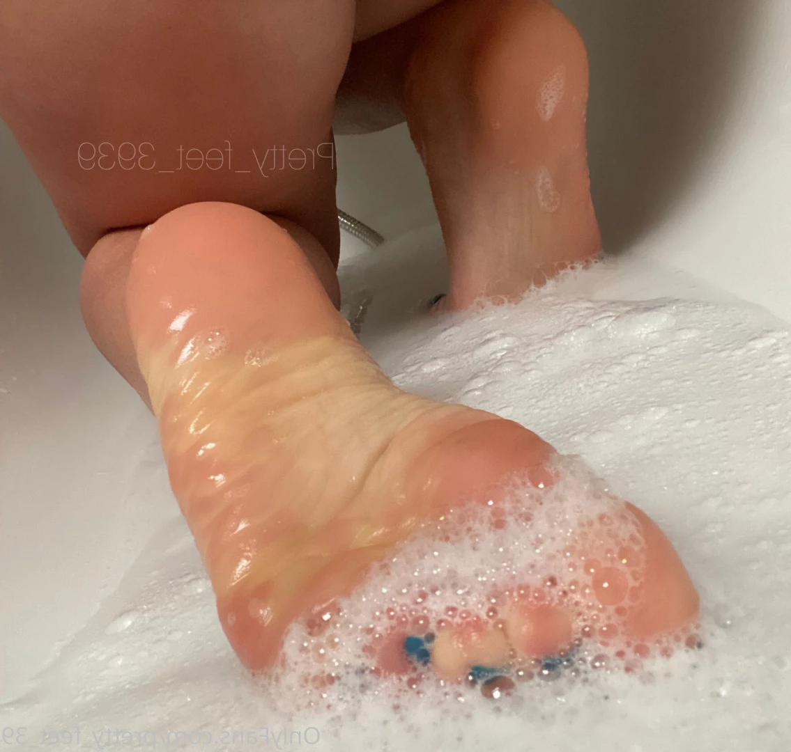 Goddess Vanessa [ pretty_feet_39 ] Onlyfans leaked photo 7183056 on Hotleaks.tv