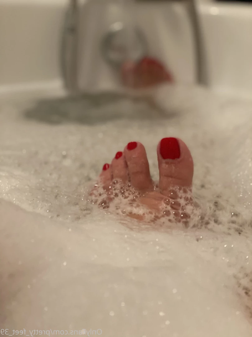 Goddess Vanessa [ pretty_feet_39 ] Onlyfans leaked photo 7183107 on Hotleaks.tv