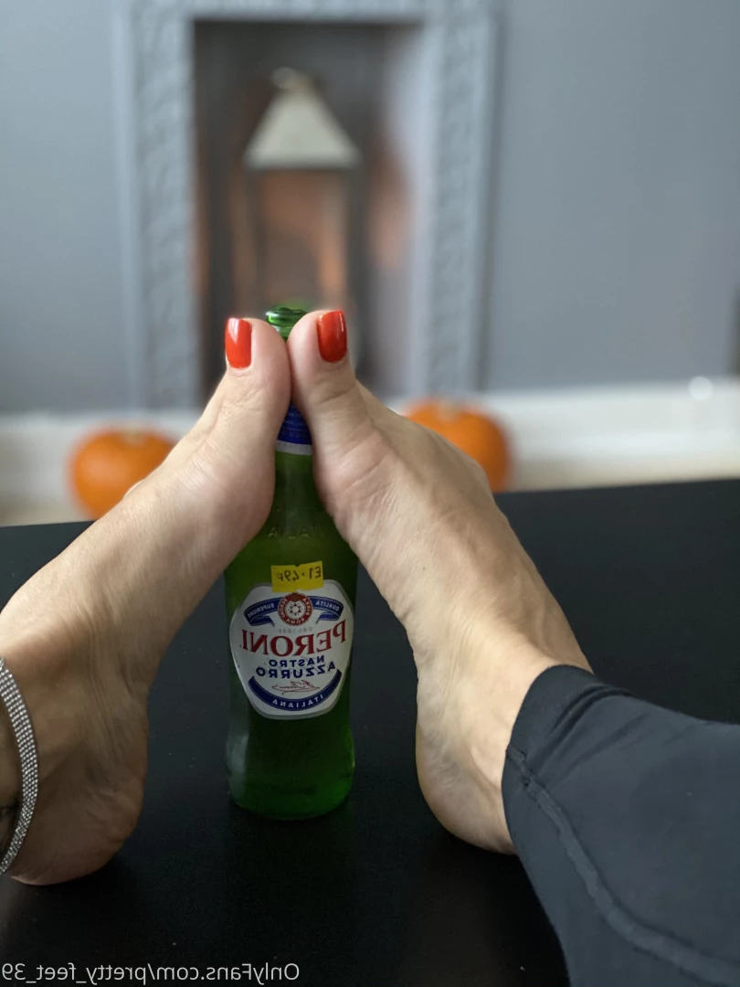Goddess Vanessa [ pretty_feet_39 ] Onlyfans leaked photo 7183181 on Hotleaks.tv