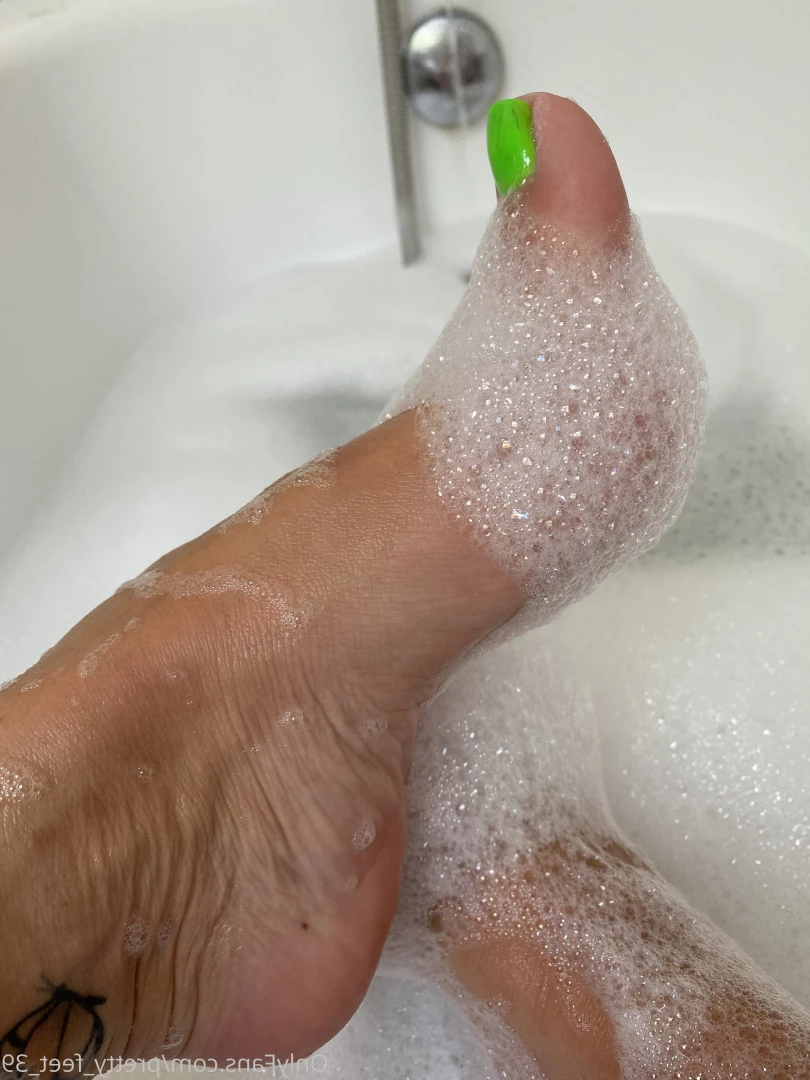 Goddess Vanessa [ pretty_feet_39 ] Onlyfans leaked photo 7184636 on Hotleaks.tv