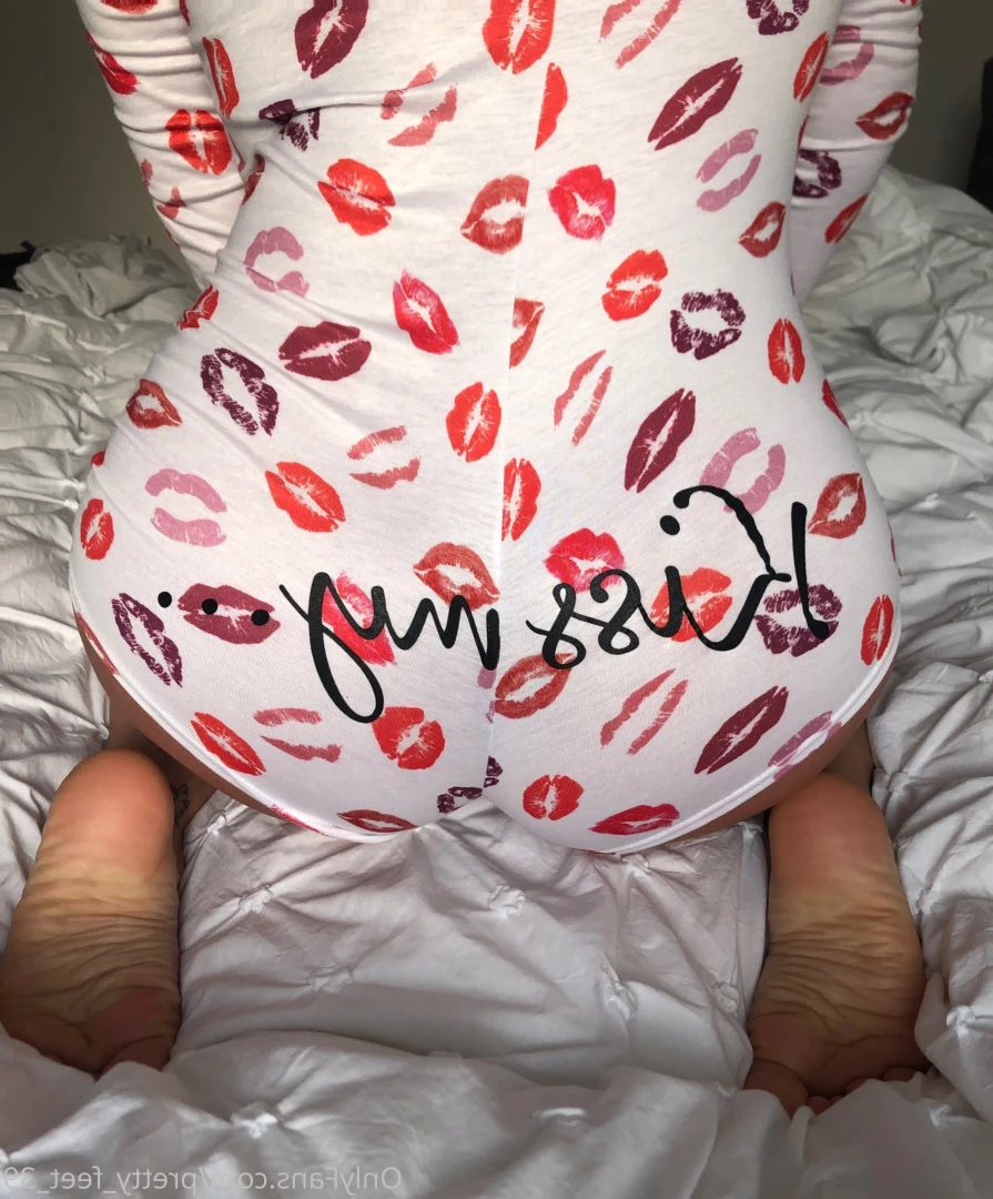 Goddess Vanessa [ pretty_feet_39 ] Onlyfans leaked photo 7184874 on Hotleaks.tv