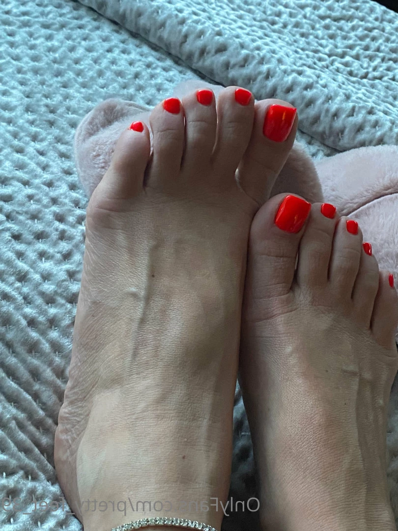 Goddess Vanessa [ pretty_feet_39 ] Onlyfans leaked photo 7185927 on Hotleaks.tv