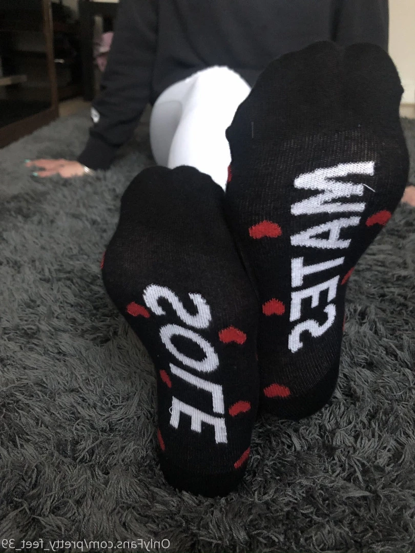 Goddess Vanessa [ pretty_feet_39 ] Onlyfans leaked photo 7186068 on Hotleaks.tv