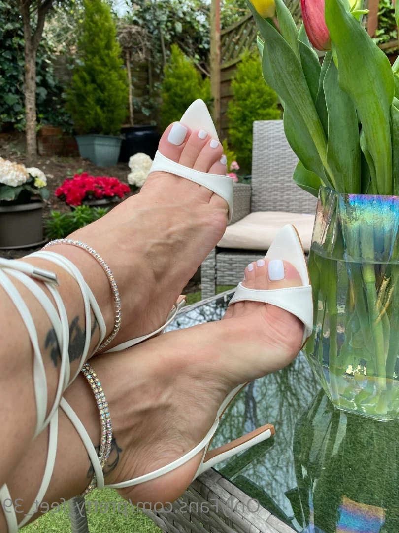 Goddess Vanessa [ pretty_feet_39 ] Onlyfans leaked photo 7186749 on Hotleaks.tv