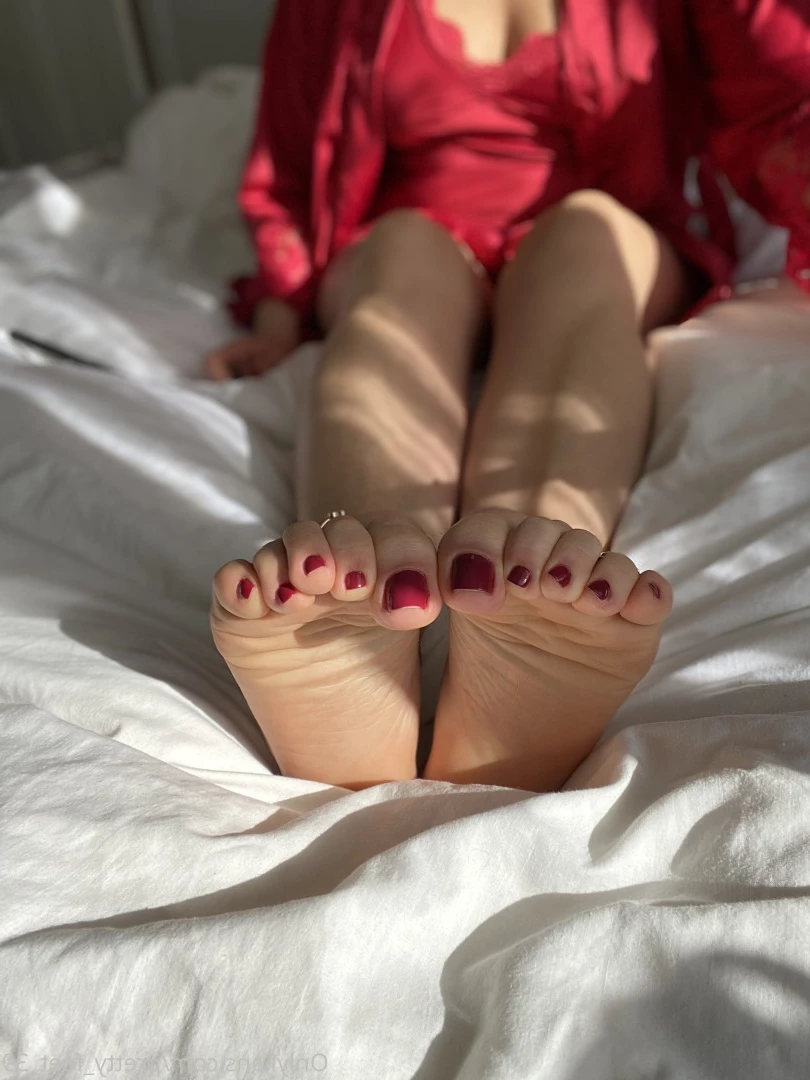 Goddess Vanessa [ pretty_feet_39 ] Onlyfans leaked photo 7187019 on Hotleaks.tv