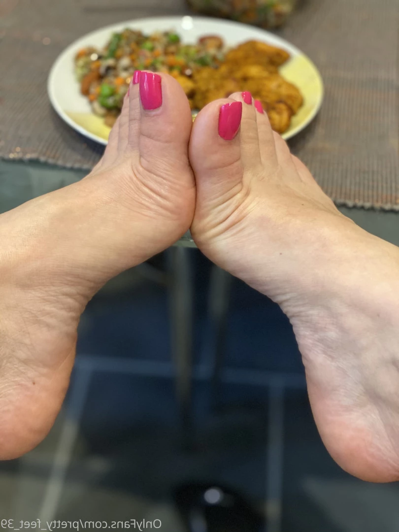 Goddess Vanessa [ pretty_feet_39 ] Onlyfans leaked photo 7190013 on Hotleaks.tv