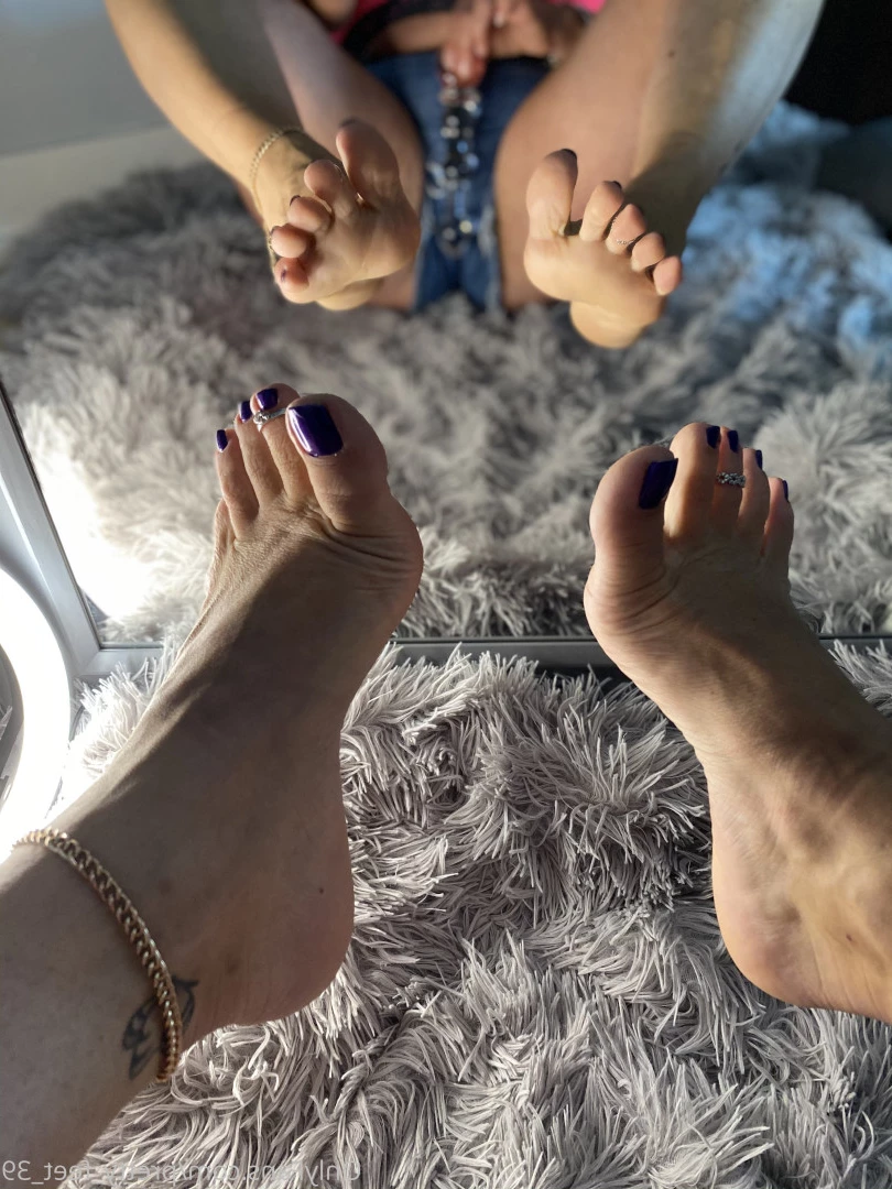 Goddess Vanessa [ pretty_feet_39 ] Onlyfans leaked photo 7191928 on Hotleaks.tv