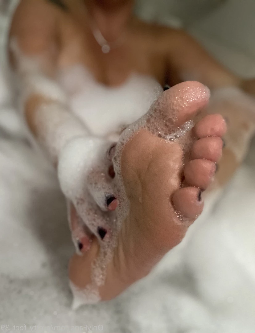 Goddess Vanessa [ pretty_feet_39 ] Onlyfans leaked photo 7192259 on Hotleaks.tv