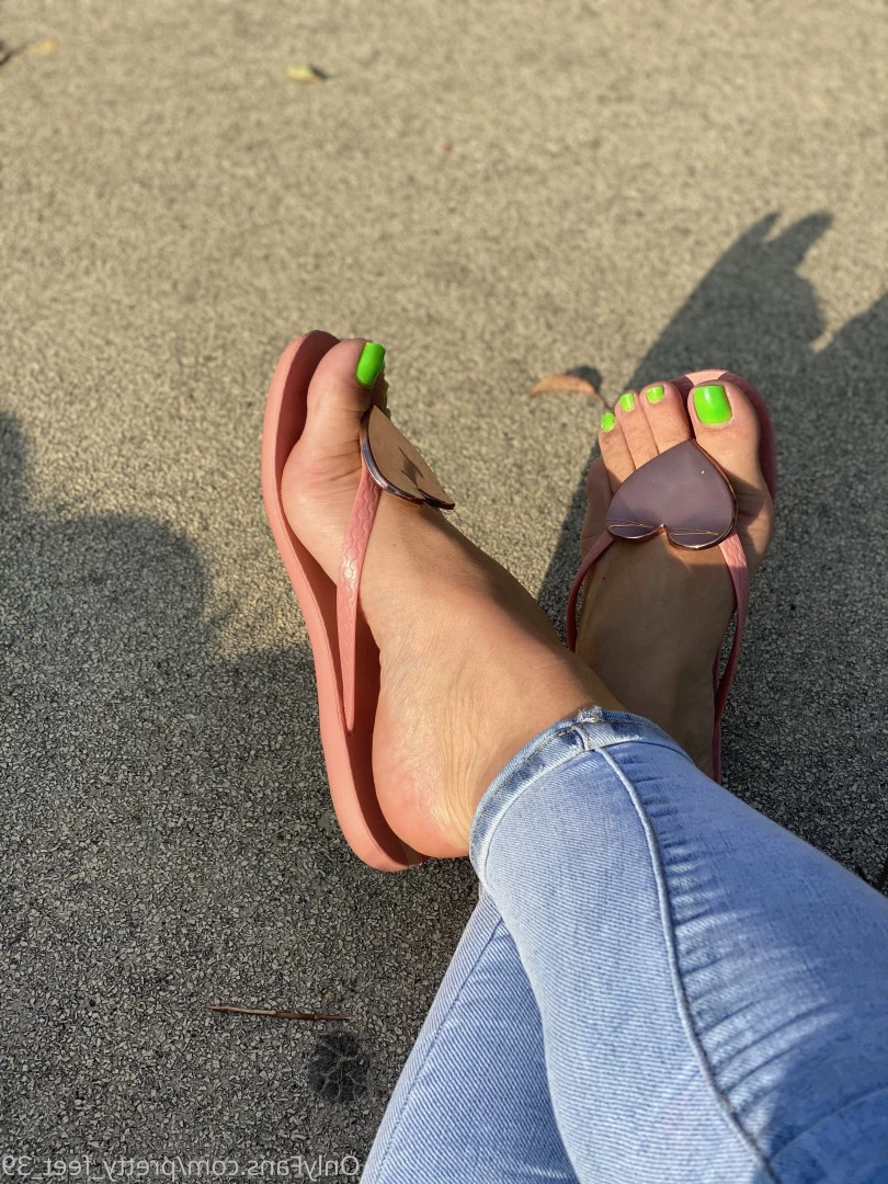 Goddess Vanessa [ pretty_feet_39 ] Onlyfans leaked photo 7195113 on Hotleaks.tv