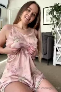 Gigi ♥️ [ kiwigirlgigi ] Onlyfans leaked video 18390956 on Hotleaks.tv
