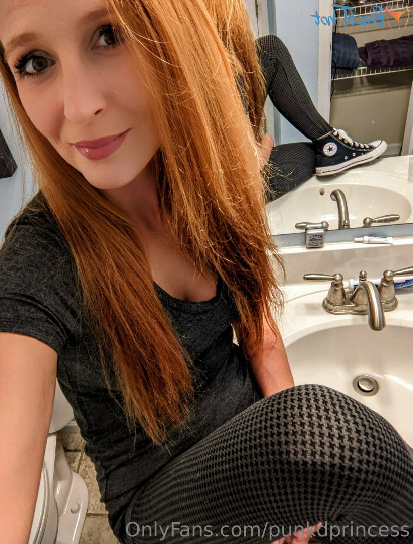 𝐏𝐮𝐧𝐤𝐝 𝐏𝐫𝐢𝐧𝐜𝐞𝐬𝐬 [ punkdprincess ] Onlyfans leaked photo 16876764 on Hotleaks.tv