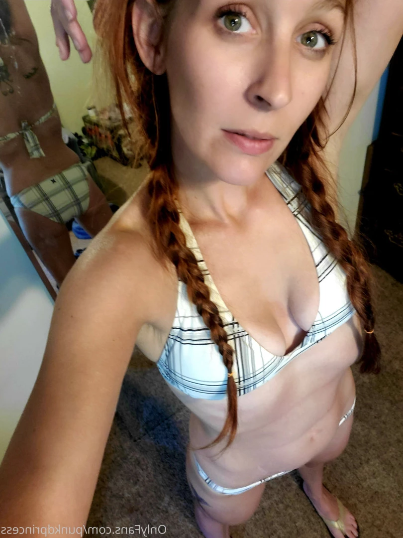 𝐏𝐮𝐧𝐤𝐝 𝐏𝐫𝐢𝐧𝐜𝐞𝐬𝐬 [ punkdprincess ] Onlyfans leaked photo 7183767 on Hotleaks.tv