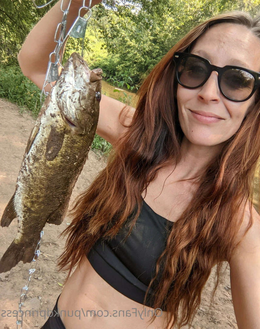 𝐏𝐮𝐧𝐤𝐝 𝐏𝐫𝐢𝐧𝐜𝐞𝐬𝐬 [ punkdprincess ] Onlyfans leaked photo 7184803 on Hotleaks.tv
