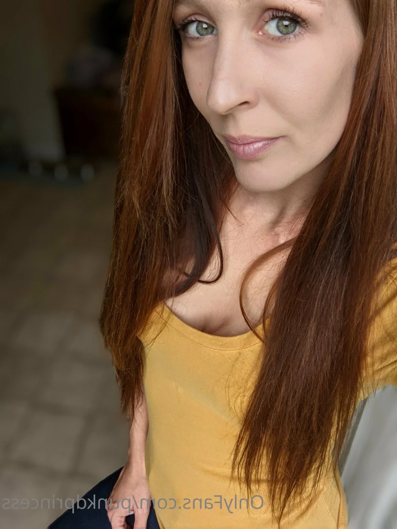 𝐏𝐮𝐧𝐤𝐝 𝐏𝐫𝐢𝐧𝐜𝐞𝐬𝐬 [ punkdprincess ] Onlyfans leaked photo 7186741 on Hotleaks.tv