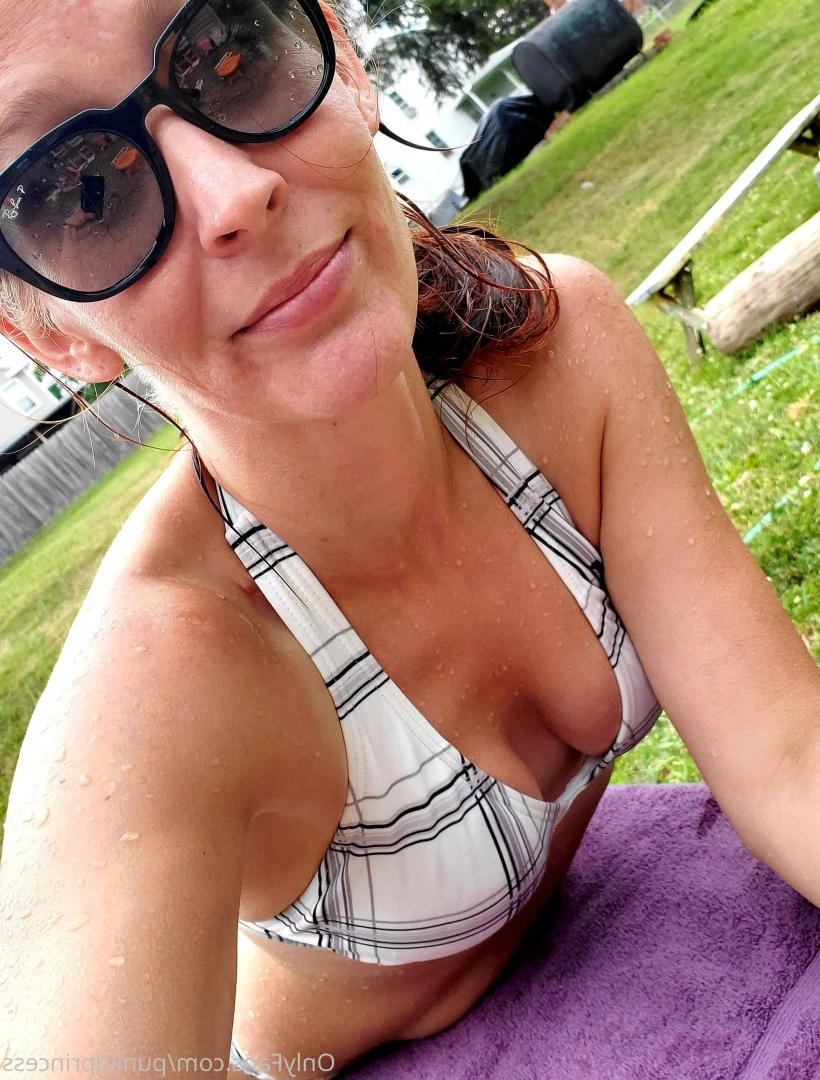 𝐏𝐮𝐧𝐤𝐝 𝐏𝐫𝐢𝐧𝐜𝐞𝐬𝐬 [ punkdprincess ] Onlyfans leaked photo 7186908 on Hotleaks.tv