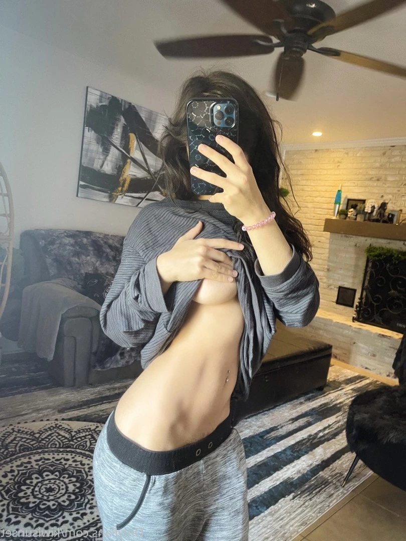 Kiwi Sunset [ kiwisunset ] Onlyfans leaked photo 4395672 on Hotleaks.tv
