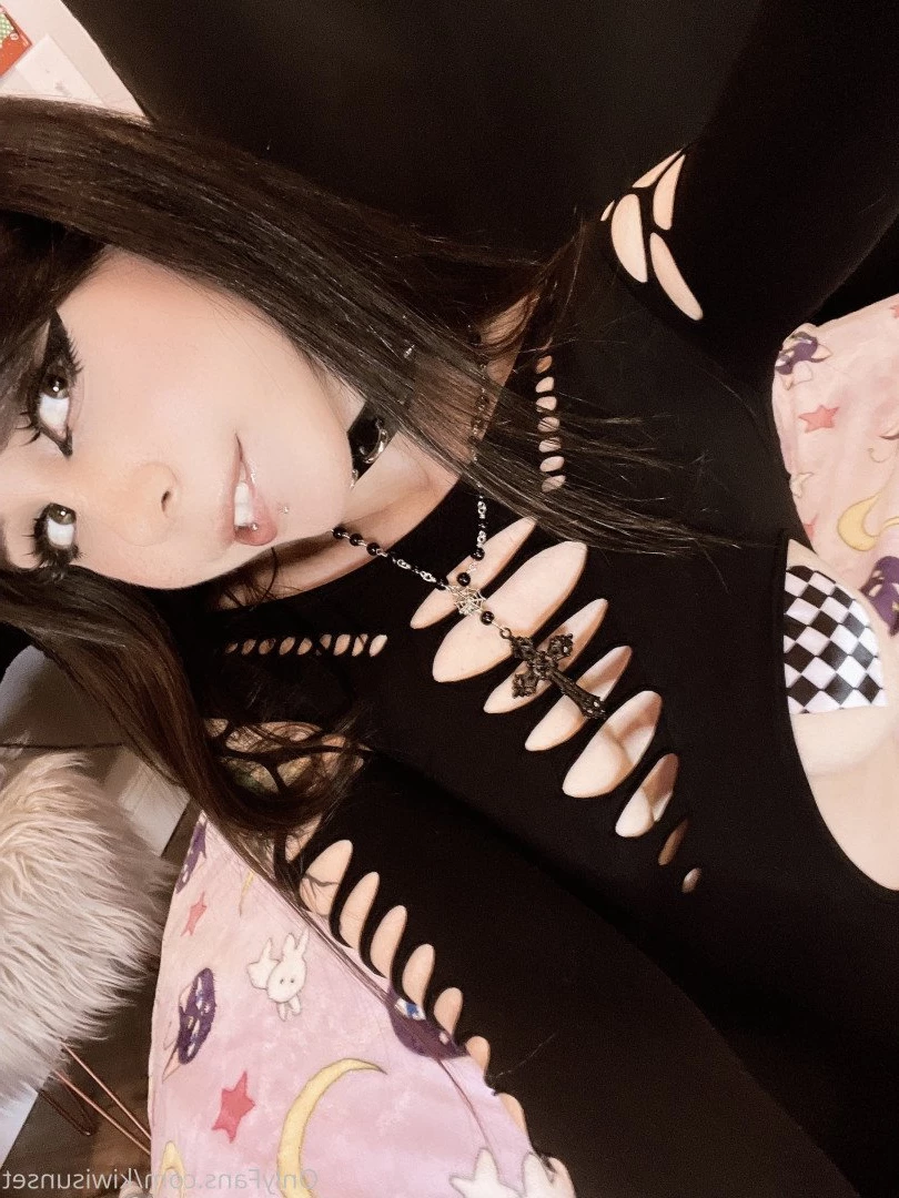 Kiwi Sunset [ kiwisunset ] Onlyfans leaked photo 4395993 on Hotleaks.tv