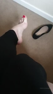 The Foot Queen of England [ queengf90premium ] Onlyfans leaked video 7021340 on Hotleaks.tv