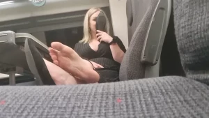 The Foot Queen of England [ queengf90premium ] Onlyfans leaked video 7022374 on Hotleaks.tv