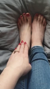 The Foot Queen of England [ queengf90premium ] Onlyfans leaked video 7022954 on Hotleaks.tv