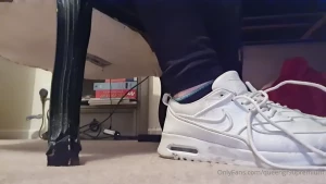 The Foot Queen of England [ queengf90premium ] Onlyfans leaked video 7024195 on Hotleaks.tv