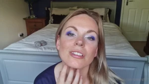 The Foot Queen of England [ queengf90premium ] Onlyfans leaked video 7024660 on Hotleaks.tv