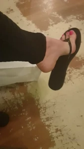 The Foot Queen of England [ queengf90premium ] Onlyfans leaked video 7024928 on Hotleaks.tv