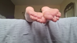 The Foot Queen of England [ queengf90premium ] Onlyfans leaked video 7025466 on Hotleaks.tv
