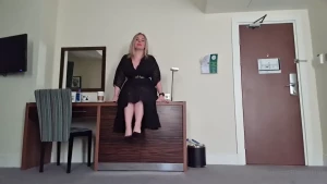 The Foot Queen of England [ queengf90premium ] Onlyfans leaked video 7025657 on Hotleaks.tv