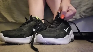 The Foot Queen of England [ queengf90premium ] Onlyfans leaked video 7025772 on Hotleaks.tv