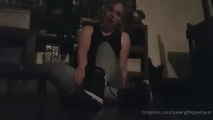 The Foot Queen of England [ queengf90premium ] Onlyfans leaked video 7026177 on Hotleaks.tv