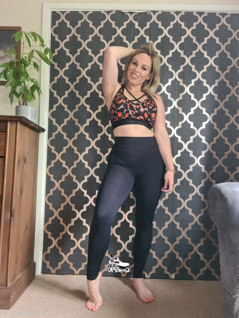 The Foot Queen of England [ queengf90premium ] Onlyfans leaked photo 7120152 on Hotleaks.tv