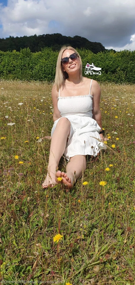 The Foot Queen of England [ queengf90premium ] Onlyfans leaked photo 7122165 on Hotleaks.tv