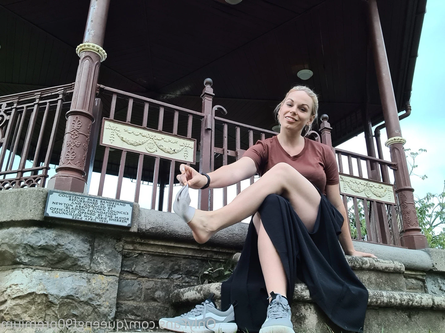 The Foot Queen of England [ queengf90premium ] Onlyfans leaked photo 7125486 on Hotleaks.tv