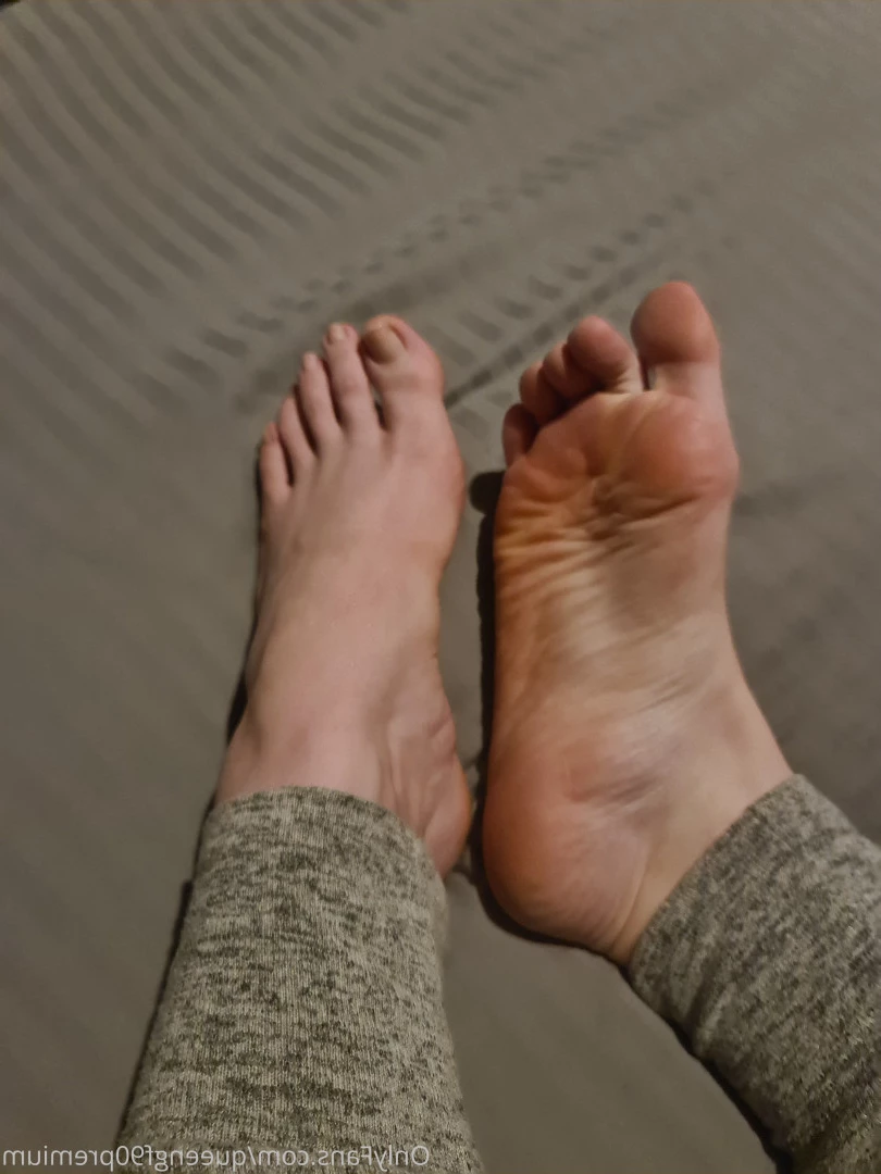 The Foot Queen of England [ queengf90premium ] Onlyfans leaked photo 7126502 on Hotleaks.tv