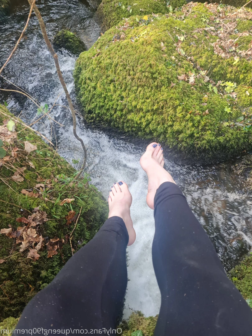 The Foot Queen of England [ queengf90premium ] Onlyfans leaked photo 7127087 on Hotleaks.tv