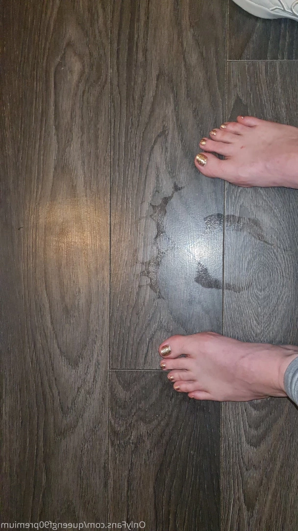 The Foot Queen of England [ queengf90premium ] Onlyfans leaked photo 7127393 on Hotleaks.tv