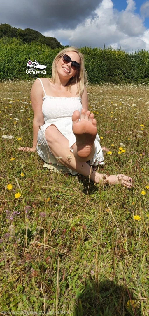 The Foot Queen of England [ queengf90premium ] Onlyfans leaked photo 7128256 on Hotleaks.tv