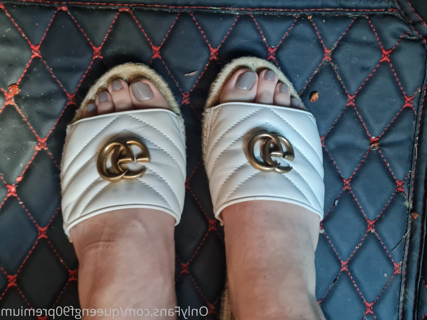 The Foot Queen of England [ queengf90premium ] Onlyfans leaked photo 7132300 on Hotleaks.tv