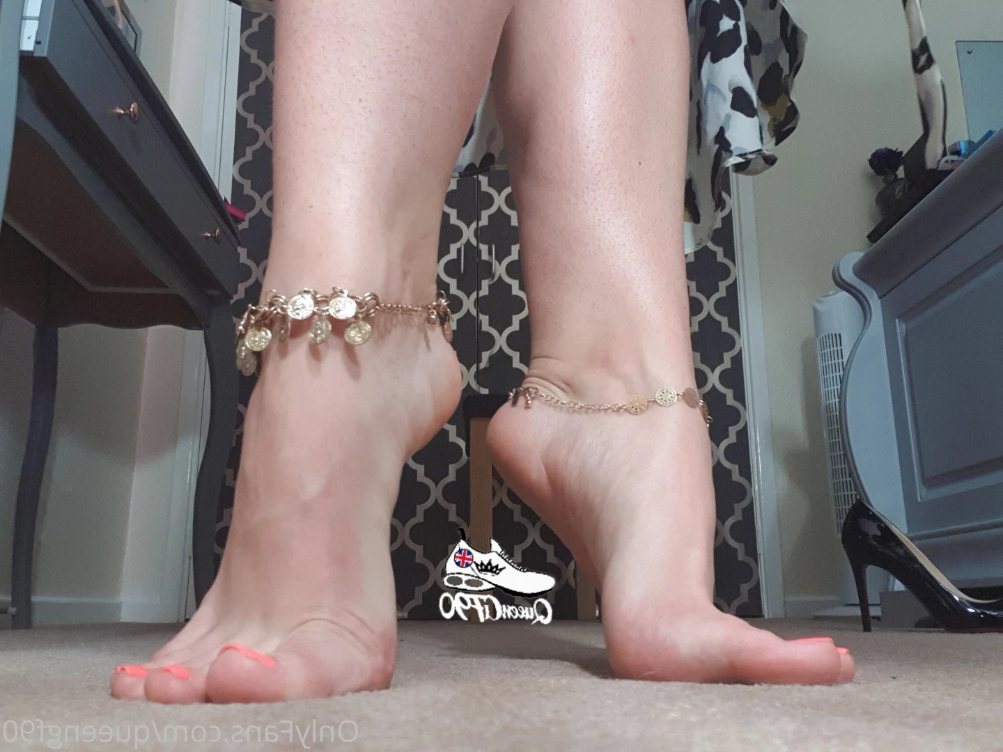 The Foot Queen of England [ queengf90premium ] Onlyfans leaked photo 7133610 on Hotleaks.tv