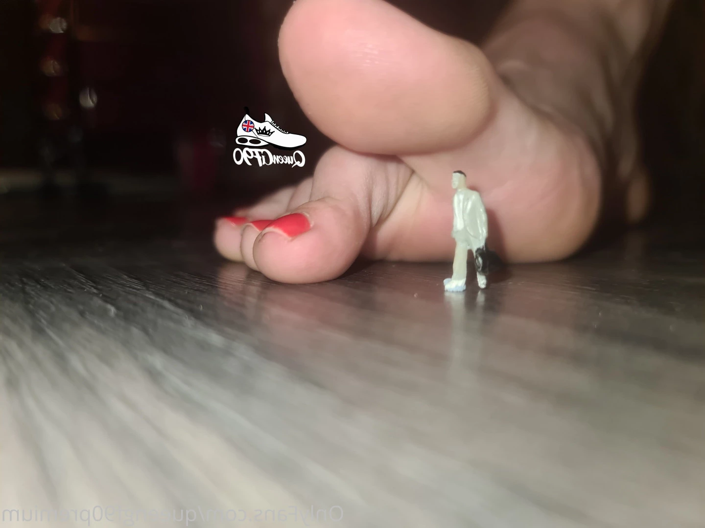 The Foot Queen of England [ queengf90premium ] Onlyfans leaked photo 7133827 on Hotleaks.tv