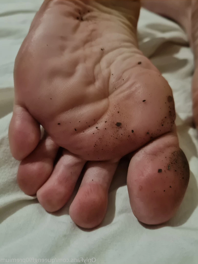 The Foot Queen of England [ queengf90premium ] Onlyfans leaked photo 7134964 on Hotleaks.tv