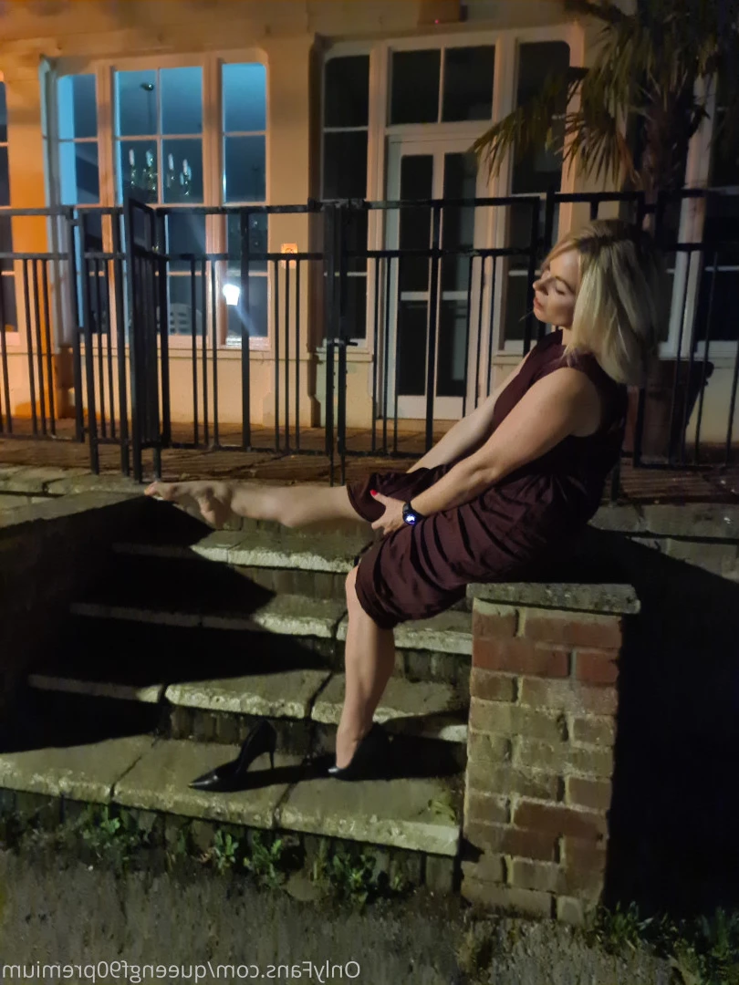 The Foot Queen of England [ queengf90premium ] Onlyfans leaked photo 7135136 on Hotleaks.tv