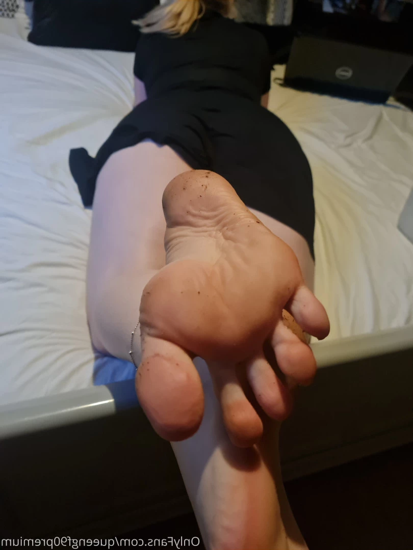 The Foot Queen of England [ queengf90premium ] Onlyfans leaked photo 7137312 on Hotleaks.tv