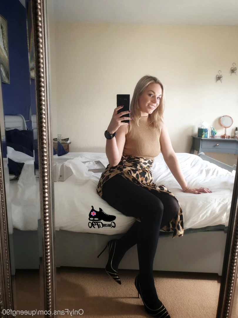 The Foot Queen of England [ queengf90premium ] Onlyfans leaked photo 7139387 on Hotleaks.tv