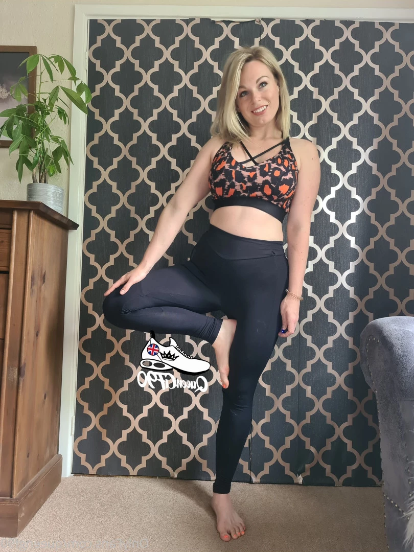 The Foot Queen of England [ queengf90premium ] Onlyfans leaked photo 7139856 on Hotleaks.tv