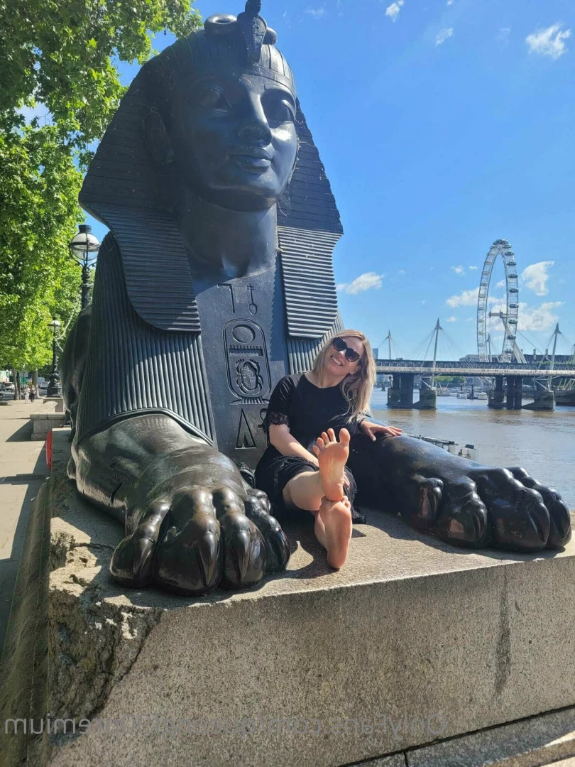 The Foot Queen of England [ queengf90premium ] Onlyfans leaked photo 7140373 on Hotleaks.tv