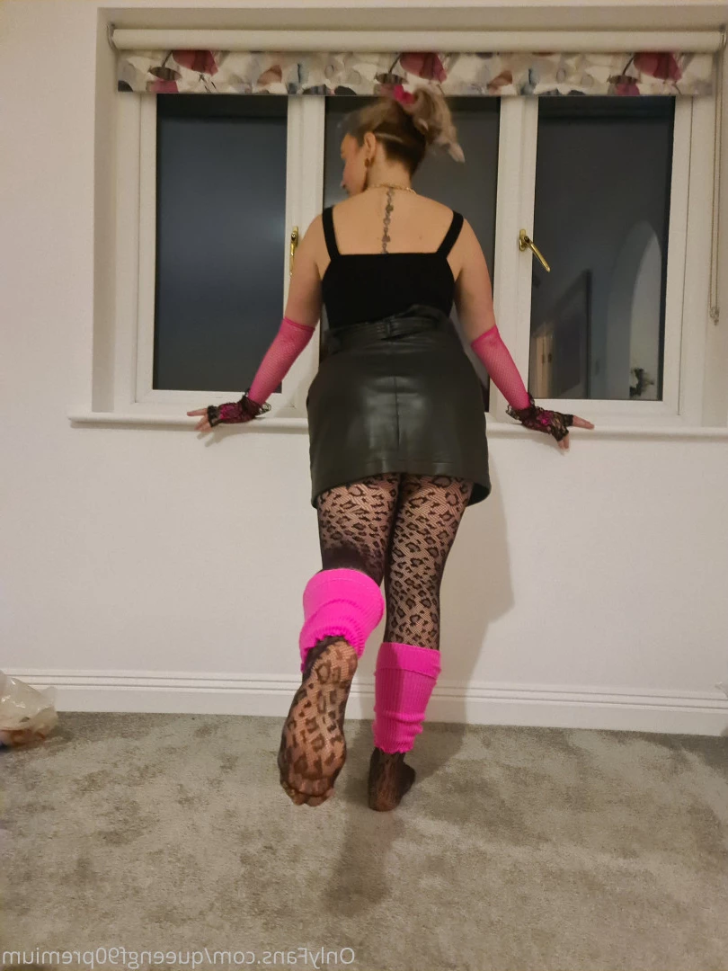 The Foot Queen of England [ queengf90premium ] Onlyfans leaked photo 7144013 on Hotleaks.tv